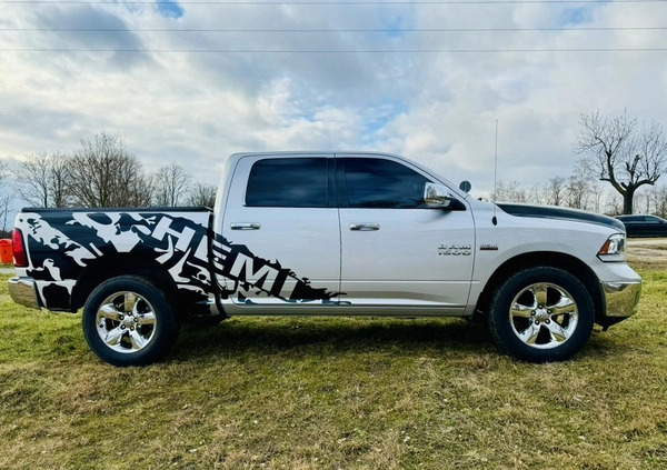 Dodge RAM cena 94000 przebieg: 162000, rok produkcji 2014 z Legnica małe 436